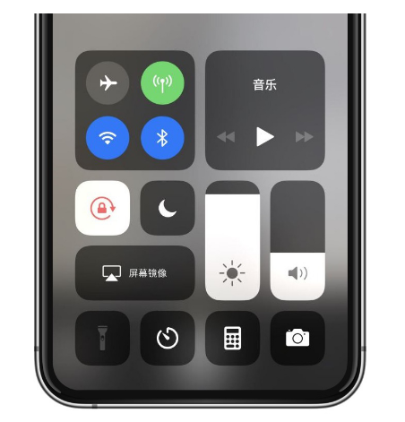 渝北苹果14维修店分享iPhone 14手电筒按键灰了怎么办 