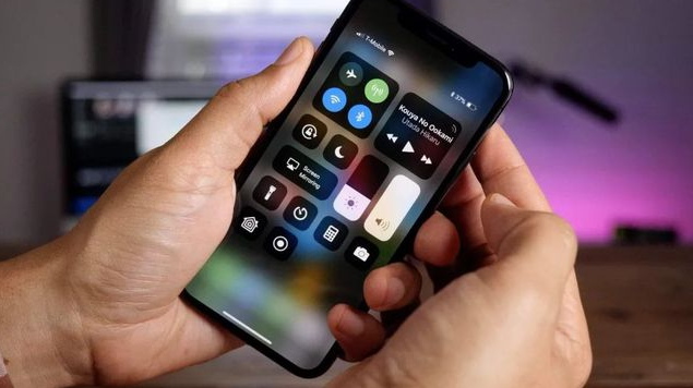渝北苹果手机维修分享iPhone 12信号差怎么办 