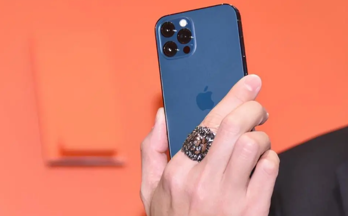 渝北苹果手机维修分享iPhone12系列重启方法教程 